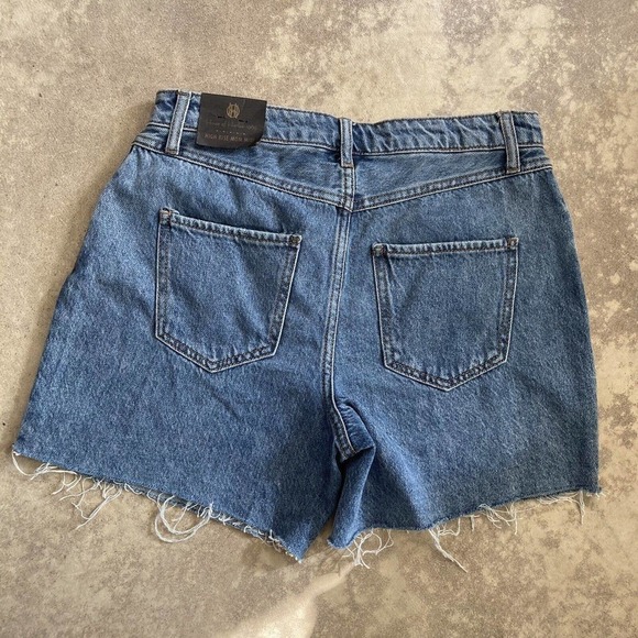 House of Harlow 1960 High Rise Mom Midi Jean Shorts Women Size 26 New‎ - Picture 8 of 13